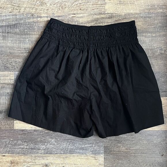 Vince Black Women's Shorts, size M - Picture 7 of 7